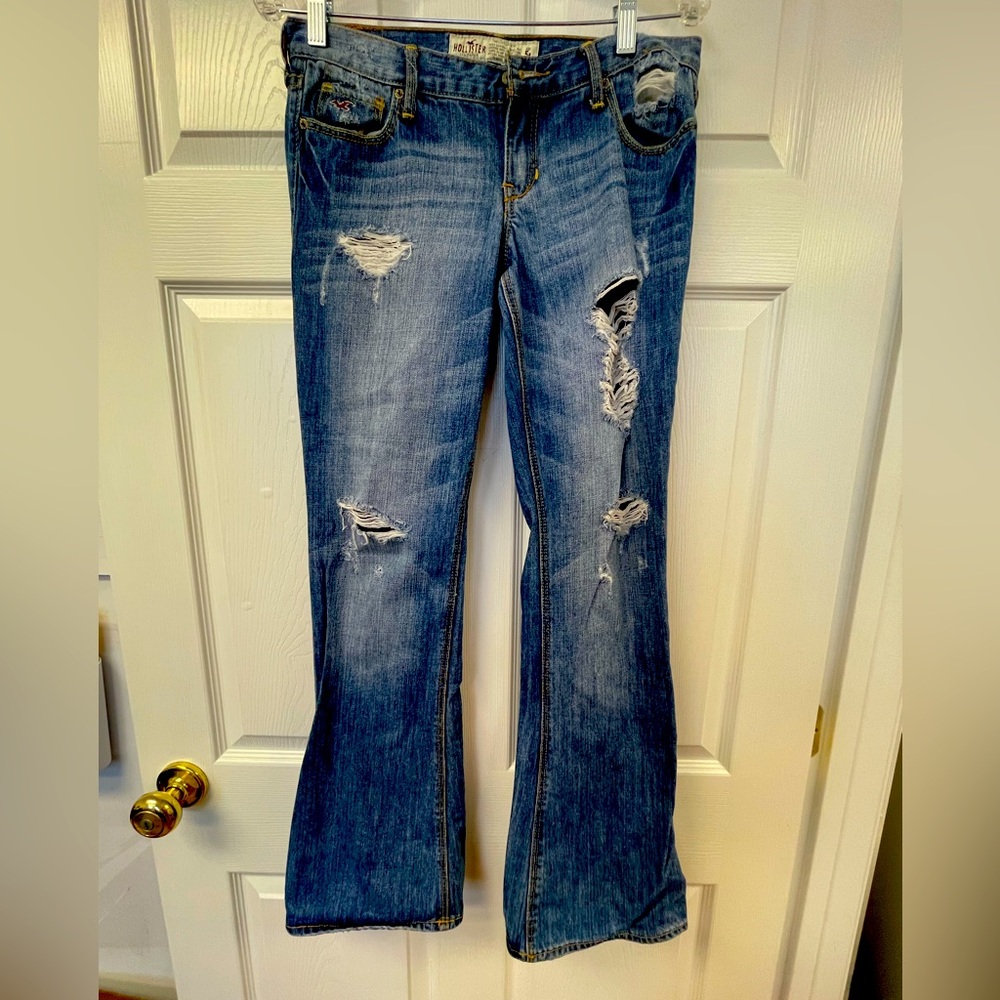 HOLLISTER JEANS